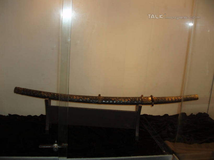 无人,横图,室内,白天,正面,竞争,中国,亚洲,一把,对抗,阴影,研究,冲突,光线,影子,灯光,刀具,教育,破坏,浙江,浙江省,刀,武器,战争,军刀,石浦渔港,象山,宁波,展览,损坏,攻击,威胁,对立,矛盾,欣赏,兵器,防御,陈列,东亚,中华人民共和国,华东地区,浙,敌对,挫败,斗争,抗拒,抗衡,杀伤,威慑,宁波市,典藏,危险,彩图,石浦,石浦镇,象山县,shslj1