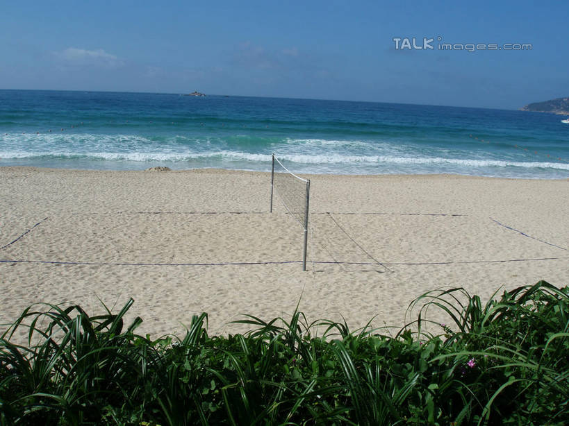 无人,横图,室外,白天,正面,旅游,度假,草地,草坪,海浪,海洋,美景,沙滩,植物,三亚,中国,亚洲,阴影,光线,排球网,沙子,影子,海岸,景观,浪花,水平线,云,云朵,辽阔,球网,海平线,沙地,云彩,娱乐,草,海南,蓝色,绿色,白云,蓝天,天空,阳光,自然,海水,天,享受,休闲,广阔,景色,放松,海南省,晴朗,一望无际,自然风光,海景,东亚,三亚市,中华人民共和国,华南地区,琼,无边无际,一马平川,排球球网,大海,风浪,海,海水的波动,海滩,近岸浪,涌浪,晴空,彩图,水天相接,水天一线,shslj1