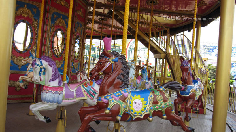 无人,游乐园,横图,室外,白天,正面,度假,游戏,美景,植物,城市风光,城市,游乐场,上海,中国,亚洲,景观,玩,娱乐,树,树木,绿色,自然,享受,休闲,旋转木马,景色,放松,游乐设施,锦江乐园,生长,成长,活动,申,发泄,消遣,智力,木马,东亚,闵行区,上海市,中华人民共和国,沪,华东地区,宣泄,乐园,主题公园,游艺设施,玩耍,嬉戏,彩图,人造公园,主题乐园,shslj1