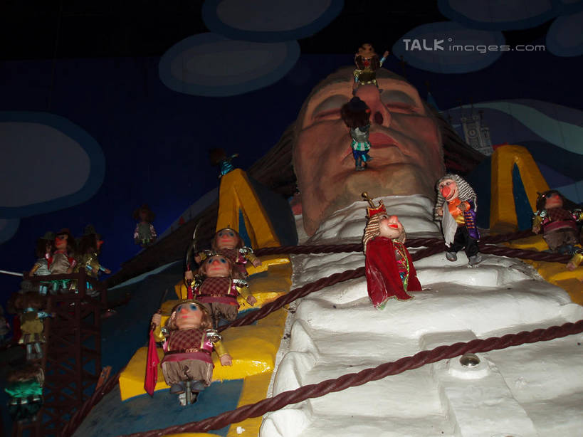 无人,游乐园,横图,室内,白天,正面,游乐场,雕塑,上海,中国,亚洲,艺术,装饰,雕刻,雕像,工艺品,卡通,锦江乐园,纪念,美术,申,主题,陈列,东亚,闵行区,上海市,中华人民共和国,沪,华东地区,功能,美学,乐园,主题公园,彩图,人造公园,主题乐园,shslj1