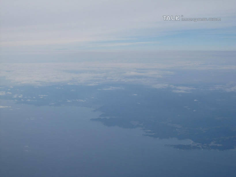 无人,横图,俯视,航拍,室外,白天,阴影,光线,影子,云,云朵,云彩,蓝色,白云,蓝天,天空,阳光,天,晴朗,鸟瞰,晴空,彩图,高角度拍摄,shslj1