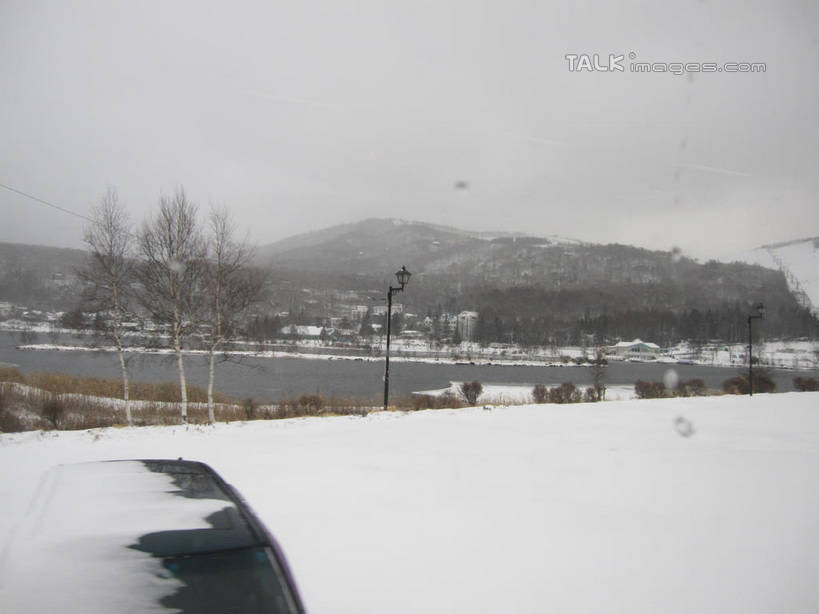 无人,家,横图,室外,白天,正面,旅游,度假,湖,湖泊,石头,美景,山,山脉,水,雪,植物,大雪,长野县,日本,亚洲,石子,房屋,屋子,湖面,积雪,景观,山顶,山峰,水流,水面,雪景,冬季,冬天,山峦,娱乐,楼房,住宅,树,树木,绿色,自然,湖水,群山,享受,休闲,景色,放松,寒冷,生长,成长,白桦湖,自然风光,东亚,沉积岩,本州,本州岛,日本国,中部地方,长野,严寒,颠峰,极峰,水成岩,石块,岩石,彩图,房子,北佐久郡,立科町,shslj1