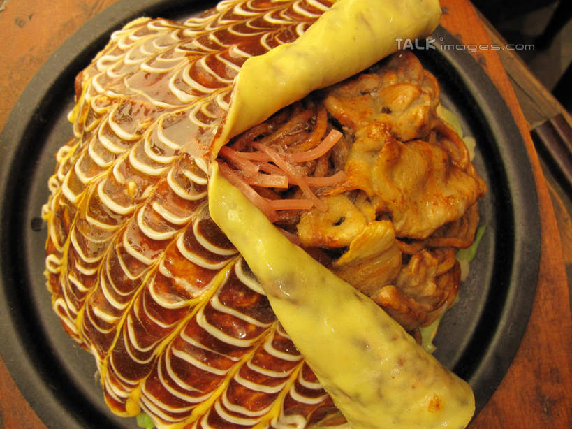 米饭,无人,横图,俯视,室内,特写,白天,烹饪,餐桌,桌子,阴影,反射,影子,陶瓷,炒饭,蛋,蛋包饭,鸡蛋,日本料理,料理,食品,陶瓷制品,饭,菜肴,美食,食物,一个,容器,碗,日式料理,日式,佳肴,单个,餐台,储藏,五谷,储存,卵,彩图,高角度拍摄,鸡卵,鸡子,贮存,shslj1