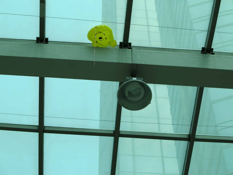 无人,商店,横图,室内,白天,仰视,购物,度假,消费,美景,窗户,城市风光,超市,城市,商场,上海,中国,亚洲,天窗,景观,娱乐,喇叭,玻璃窗,话筒,享受,休闲,景色,放松,金融,百货,港汇广场,徐家汇,申,传声筒,选购,贸易,百货公司,东亚,徐汇区,上海市,中华人民共和国,沪,华东地区,虹桥路,血拼,彩图,低角度拍摄,购物商场,购物中心,商业中心,港汇恒隆广场,shslj1