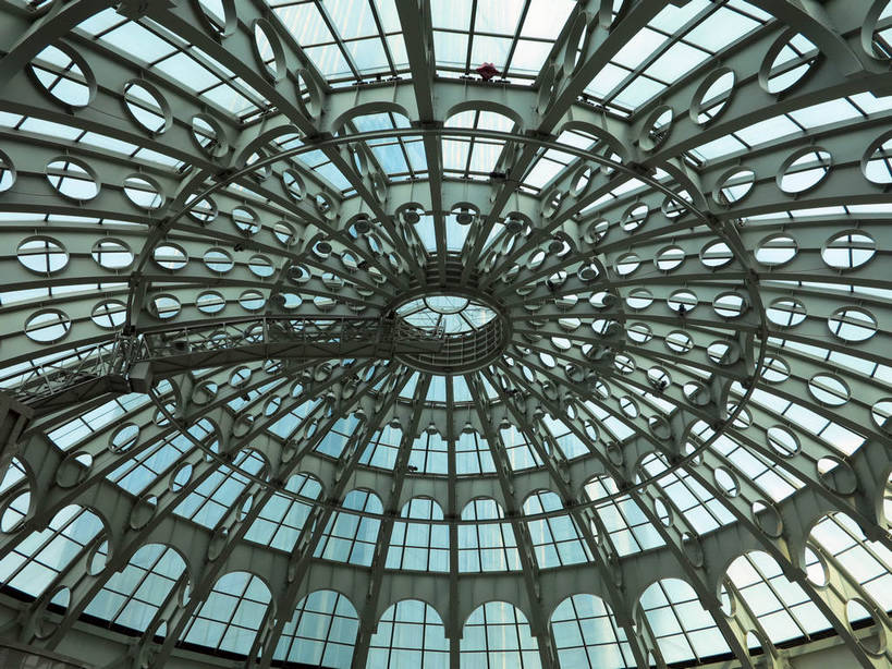 无人,商店,横图,室内,白天,仰视,购物,度假,消费,美景,窗户,城市风光,超市,城市,商场,上海,中国,亚洲,天窗,景观,娱乐,玻璃窗,享受,休闲,景色,放松,金融,百货,港汇广场,徐家汇,申,选购,贸易,百货公司,东亚,徐汇区,上海市,中华人民共和国,沪,华东地区,虹桥路,血拼,彩图,低角度拍摄,购物商场,购物中心,商业中心,港汇恒隆广场,shslj1