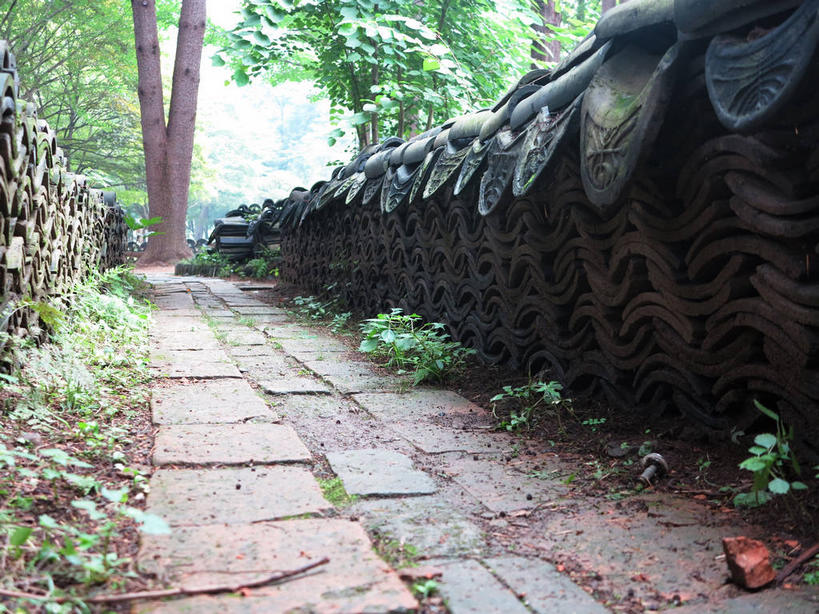 无人,横图,室外,白天,正面,旅游,度假,美景,道路,建筑,路,春川,南怡岛,韩国,亚洲,瓦片,景观,小路,交通,瓦,娱乐,天空,自然,天,享受,休闲,景色,放松,建造,自然风光,东亚,屋瓦,大韩民国,江原道,春川市,彩图,道,shslj1
