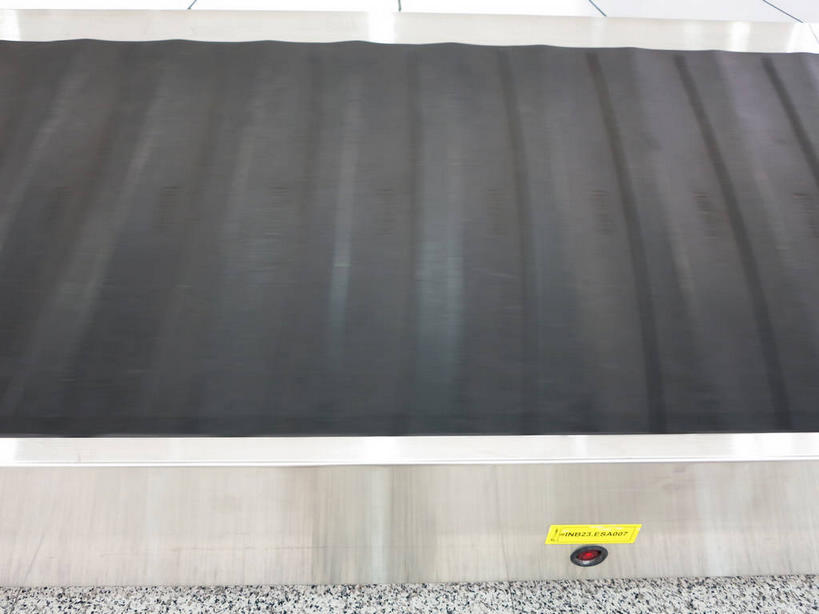 无人,机场,搬运,横图,俯视,室内,特写,白天,飞机场,静物,上海,中国,亚洲,传输,浦东,浦东国际机场,浦东机场,运输,申,传送带,便利,传送,载具,传输带,浦东新区,东亚,上海市,中华人民共和国,沪,华东地区,方便,航空站,空港,彩图,高角度拍摄,上海浦东国际机场,shslj1