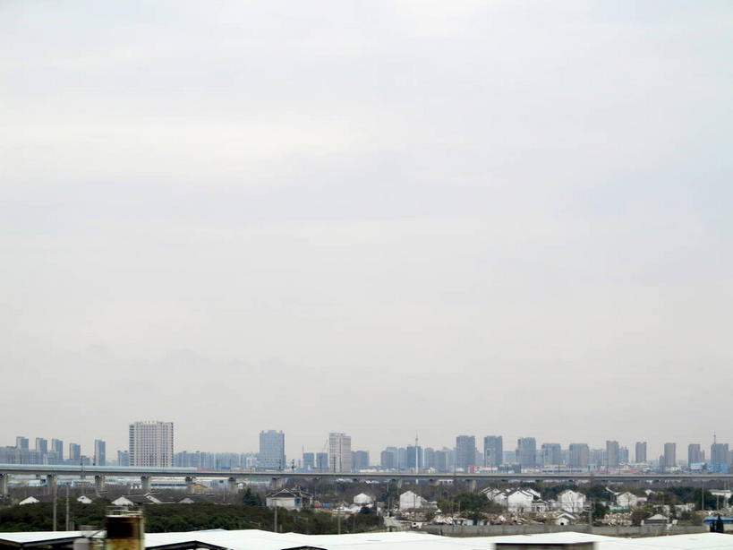 无人,高楼大厦,栏杆,横图,室内,白天,正面,度假,美景,植物,窗户,城市风光,城市,大桥,大厦,建筑,摩天大楼,桥梁,铁路,火车,阴影,透明,光线,影子,柱子,景观,云,云朵,高架,建筑群,围栏,桥,云彩,娱乐,建设,护栏,玻璃窗,车,树,树木,蓝色,绿色,白云,蓝天,天空,阳光,自然,车窗,交通工具,天,享受,休闲,景色,放松,生长,晴朗,成长,高铁,载具,高架桥,高速铁路,高架道路,跨线桥,通透,晴空,彩图,大楼,高层建筑,高楼,摩天楼,shslj1