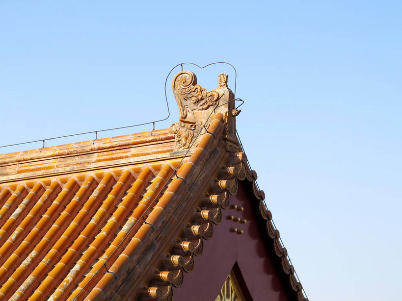 无人,颐和园,宫殿,横图,室外,白天,仰视,旅游,度假,名胜古迹,标志建筑,地标,建筑,雕塑,北京,中国,亚洲,阴影,遗迹,艺术,装饰,光线,雕刻,雕像,瓦片,影子,墙,屋檐,首都,古迹,文物,娱乐,建设,古建筑,檐,墙壁,墙面,红色,蓝色,蓝天,天空,阳光,工艺品,天,享受,休闲,旅游胜地,放松,晴朗,纪念,美术,宫廷,权利,主题,陈列,古文明,东亚,海淀区,万里无云,中华人民共和国,北京市,京,北平,华北地区,功能,美学,皇家园林,王宫,清漪园,晴空,晴空万里,彩图,低角度拍摄,皇宫,飞檐,shslj1,四大部洲,颐和园四大部洲