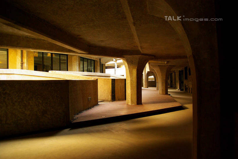 无人,栏杆,横图,室内,白天,正面,旅游,度假,标志建筑,地标,建筑,上海,中国,亚洲,围栏,走道,走廊,过道,娱乐,建设,1933创意园,虹口区,护栏,享受,休闲,旅游胜地,放松,申,东亚,上海市,中华人民共和国,沪,华东地区,彩图,上海1933,1933老场房,shwf1