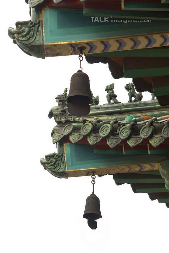 无人,竖图,室外,白天,仰视,旅游,度假,幸福,名胜古迹,标志建筑,地标,建筑,雕塑,南京,中国,亚洲,遗迹,艺术,装饰,雕刻,雕像,铃铛,瓦片,房屋,楼阁,屋子,瓦,古迹,文物,娱乐,建设,古建筑,江苏,楼房,白色,天空,工艺品,天,享受,休闲,旅游胜地,放松,纪念,狮子山,阅江楼,麒麟,美术,吉祥,主题,陈列,古文明,东亚,屋瓦,鼓楼,江苏省,南京市,中华人民共和国,华东地区,苏,省会,功能,美学,长寿,灵兽,太平,石头城,彩图,低角度拍摄,房子,鼓楼区,卢龙山,祥兽,架空,shwf1