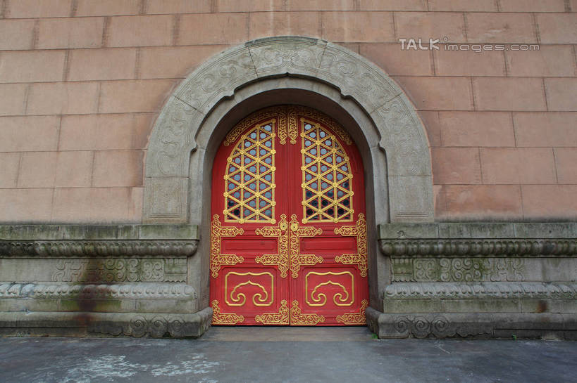 无人,家,横图,室外,白天,正面,旅游,度假,美景,门,城市风光,标志建筑,城市,地标,建筑,雕塑,上海,中国,亚洲,阴影,花纹,艺术,装饰,光线,雕刻,雕像,图案,影子,房屋,墙,屋子,景观,公寓,拱门,地面,娱乐,建设,洋房,楼房,石雕,墙壁,墙面,住宅,红色,阳光,工艺品,门框,享受,休闲,景色,放松,纪念,美术,申,主题,政府,陈列,杨浦区,东亚,上海市,中华人民共和国,沪,华东地区,功能,美学,清源环路,彩图,房子,市政府,shwf1