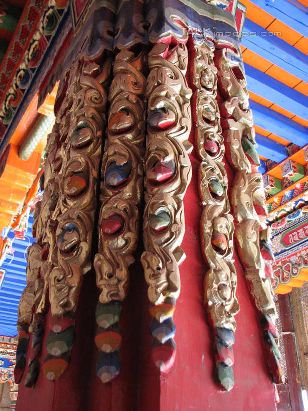 无人,竖图,室外,白天,仰视,旅游,度假,绘画,名胜古迹,标志建筑,地标,建筑,旗帜,雕塑,中国,亚洲,遗迹,艺术,装饰,雕刻,雕像,浮雕,古迹,文化,文物,娱乐,旗子,建设,古建筑,工艺品,享受,休闲,旅游胜地,放松,北川县,四川省,纪念,美术,主题,陈列,古文明,东亚,四川,中华人民共和国,西南地区,功能,美学,川,旌旗,旗号,绵阳,绵阳市,画画,彩图,低角度拍摄,北川羌族自治县,shwf1