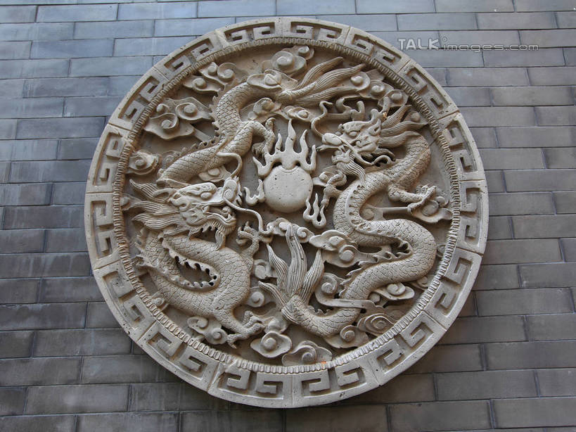 无人,横图,俯视,室外,特写,白天,成功,静物,雕塑,神话,艺术,装饰,龙,雕刻,雕像,文化,工艺品,纪念,美术,高贵,主题,图腾,传说,陈列,砖雕,双龙戏珠,功能,美学,祥瑞,灵兽,权势,尊荣,中国神话,幸运,彩图,高角度拍摄,全身,龙珠,玉珠,shwf1