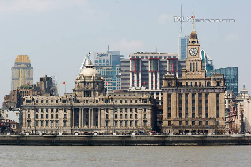 无人,高楼大厦,横图,室外,白天,正面,度假,美景,城市风光,标志建筑,城市,大厦,地标,建筑,摩天大楼,上海,中国,亚洲,阴影,光线,影子,景观,云,云朵,建筑群,云彩,娱乐,建设,蓝色,白云,蓝天,天空,阳光,天,享受,休闲,景色,放松,申,浦西,东亚,万国建筑博览群,外滩万国建筑博览群,浦东发展银行大楼,上海海关大楼,上海市,中华人民共和国,沪,华东地区,彩图,大楼,高层建筑,高楼,摩天楼,shwf1