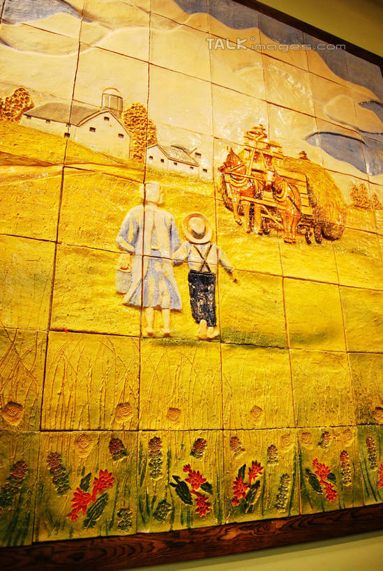 无人,竖图,室内,白天,正面,绘画,游戏,成功,合作,团队,集体,信心,拼图,油画,连接,组合,艺术,墙,古典,玩,文化,娱乐,队伍,墙壁,墙面,工艺品,品味,休闲,活动,链接,美术,高雅,成就,发泄,消遣,智力,拼接,拼凑,智力游戏,合伙,美学,宣泄,拼合,凑集,聚合,撮合,链结,趣味,策略,玩耍,嬉戏,彩图,shxw1