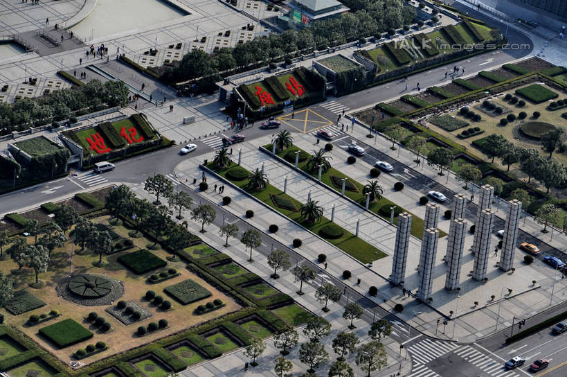 无人,家,工厂,横图,俯视,航拍,室外,白天,度假,草地,草坪,美景,植物,城市风光,城市,道路,路,上海,中国,亚洲,房屋,屋子,景观,公寓,小路,交通,娱乐,浦东,洋房,楼房,住宅,草,树,树木,绿色,自然,享受,休闲,景色,放松,生长,成长,申,鸟瞰,浦东新区,世纪大道,世纪广场,东亚,上海市,中华人民共和国,沪,华东地区,彩图,高角度拍摄,房子,工地,制造厂,上海世纪广场,shzxz1