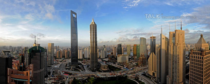 无人,高楼大厦,横图,全景,俯视,航拍,室外,白天,度假,美景,天际线,城市风光,标志建筑,城市,大桥,大厦,地标,建筑,摩天大楼,桥梁,上海,中国,亚洲,阴影,光线,影子,景观,云,云朵,高架,建筑群,桥,云彩,娱乐,建设,浦东,蓝色,白云,蓝天,天空,阳光,天,享受,休闲,景色,放松,环球金融中心,晴朗,申,鸟瞰,电视塔,高架桥,国际贸易金融中心,金融中心,陆家嘴,陆家嘴金融中心,浦东新区,上海环球金融中心,东亚,东方明珠电视塔,上海市,高架道路,跨线桥,中华人民共和国,沪,华东地区,环球金融中心大厦,晴空,彩图,高角度拍摄,大楼,高层建筑,高楼,摩天楼,shzxz1