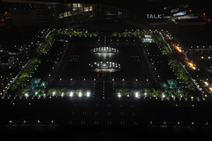 无人,横图,俯视,航拍,室外,夜晚,度假,技术,草地,草坪,美景,植物,城市风光,城市,道路,路,路灯,夜景,公路,照明,上海,中国,亚洲,阴影,研究,光线,科学,影子,景观,灯光,交通,教育,娱乐,浦东,灯,草,树,树木,绿色,自然,享受,休闲,景色,放松,上海科技馆,生长,成长,展览,照亮,申,照明设备,鸟瞰,欣赏,科技馆,陈列,浦东新区,世纪大道,东亚,上海市,中华人民共和国,沪,华东地区,马路,彩图,高角度拍摄,科学技术馆,shzxz1