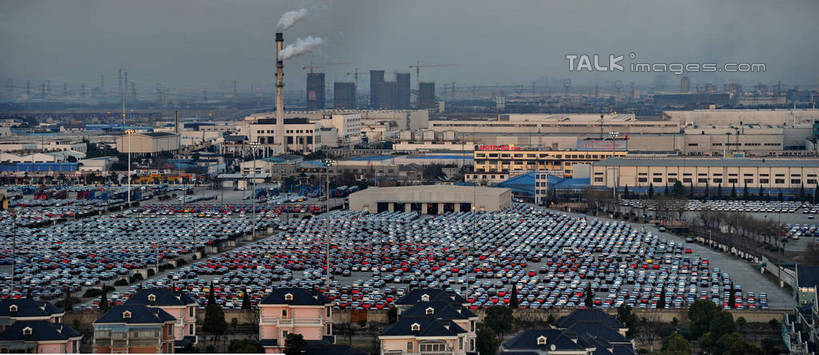无人,家,高楼大厦,横图,全景,俯视,航拍,室外,白天,度假,美景,天际线,植物,城市风光,城市,大厦,道路,建筑,路,摩天大楼,公路,上海,中国,亚洲,阴影,光线,影子,房屋,屋子,景观,公寓,分界线,停车线,交通,娱乐,建设,洋房,楼房,住宅,树,树木,绿色,天空,阳光,自然,天,享受,休闲,景色,放松,生长,成长,车行道,车行道分界线,申,鸟瞰,标线,东亚,车行线,安亭,上海国际汽车城,上海市,嘉定区,中华人民共和国,沪,华东地区,马路,彩图,高角度拍摄,房子,大楼,高层建筑,高楼,摩天楼,安亭镇,上海大众,上海大众汽车有限公司,shzxz1