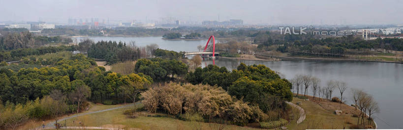 无人,家,横图,全景,俯视,航拍,室外,白天,旅游,度假,草地,草坪,河流,美景,水,天际线,植物,城市风光,城市,建筑,上海,中国,亚洲,房屋,屋子,河水,景观,水流,公寓,娱乐,建设,洋房,楼房,住宅,草,树,树木,绿色,天空,自然,天,享受,休闲,景色,放松,生长,成长,申,鸟瞰,东亚,安亭,上海国际汽车城,上海市,嘉定区,中华人民共和国,沪,华东地区,彩图,高角度拍摄,房子,安亭镇,shzxz1