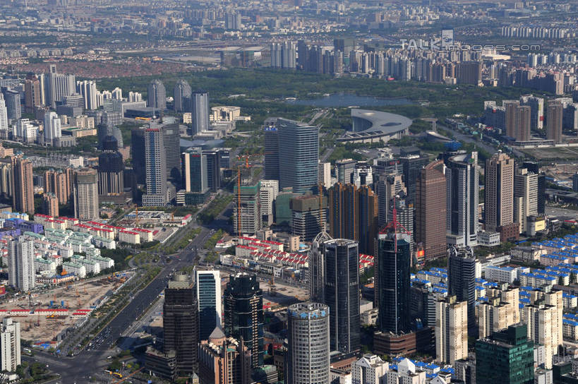 无人,家,高楼大厦,横图,全景,俯视,航拍,室外,白天,度假,技术,美景,天际线,植物,城市风光,标志建筑,城市,大厦,道路,地标,建筑,路,摩天大楼,公路,上海,中国,亚洲,阴影,研究,光线,科学,影子,房屋,屋子,景观,公寓,交通,教育,娱乐,建设,浦东,洋房,楼房,住宅,树,树木,绿色,阳光,自然,享受,休闲,景色,放松,上海科技馆,生长,成长,展览,申,鸟瞰,欣赏,科技馆,陈列,浦东新区,世纪大道,东亚,上海市,中华人民共和国,沪,华东地区,马路,彩图,高角度拍摄,房子,大楼,高层建筑,高楼,摩天楼,科学技术馆,shzxz1