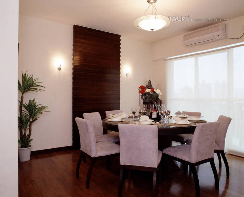 无人,家,横图,室内,白天,正面,植物,别墅,餐桌,窗户,地板,家具,落地窗,门,天花板,装修,桌子,建筑,餐具,照明,欧式,阴影,装饰,盛开,光线,壁灯,碟子,盘,盆栽,影子,饭厅,房屋,墙,屋子,公寓,灯光,盆景,地面,豪华,花蕾,建设,现代,装潢,洋房,楼房,顶灯,木地板,玻璃窗,墙壁,墙面,住宅,灯,花,花瓣,花朵,鲜花,绿色,自然,盘子,灯具,碟,门框,室内装潢,花苞,花蕊,生长,成长,餐台,样板房,明亮,照亮,舒适,家居装潢,照明设备,房屋设计,地中海风格,古典风格,简约风格,室内设计,宽敞,样板房装潢,设计,彩图,房子,szzm1