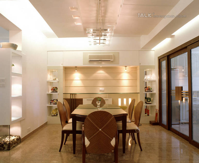 无人,家,横图,室内,白天,正面,别墅,餐桌,窗户,家具,落地窗,天花板,装修,桌子,建筑,椅子,照明,欧式,阴影,装饰,光线,瓷砖,地砖,影子,饭厅,房屋,墙,屋子,公寓,走道,走廊,过道,灯光,地面,豪华,置物架,建设,现代,装潢,洋房,楼房,顶灯,玻璃窗,架子,墙壁,墙面,住宅,灯,灯具,室内装潢,餐台,样板房,明亮,照亮,舒适,家居装潢,照明设备,陈列架,房屋设计,地中海风格,古典风格,简约风格,室内设计,宽敞,样板房装潢,搁架,设计,彩图,房子,szzm1