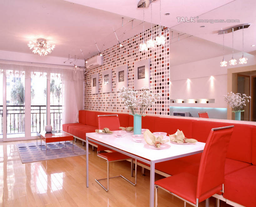 无人,家,栏杆,横图,室内,白天,正面,时尚,植物,别墅,餐桌,窗户,地板,家具,天花板,装修,桌子,建筑,杯子,照明,欧式,阴影,装饰,盛开,光线,盆栽,影子,饭厅,房屋,墙,屋子,公寓,围栏,走道,走廊,过道,灯光,盆景,水晶,地面,豪华,花蕾,建设,现代,装潢,洋房,护栏,楼房,吊灯,木地板,水晶灯,玻璃窗,墙壁,墙面,住宅,玻璃制品,灯,花,花瓣,花朵,鲜花,绿色,自然,水杯,灯具,室内装潢,花苞,花蕊,生长,成长,餐台,华丽,样板房,明亮,照亮,舒适,家居装潢,照明设备,高贵,水晶吊灯,房屋设计,地中海风格,古典风格,简约风格,室内设计,宽敞,样板房装潢,水晶制品,富丽,华美,设计,玻璃杯,彩图,房子,水晶石,szzm1