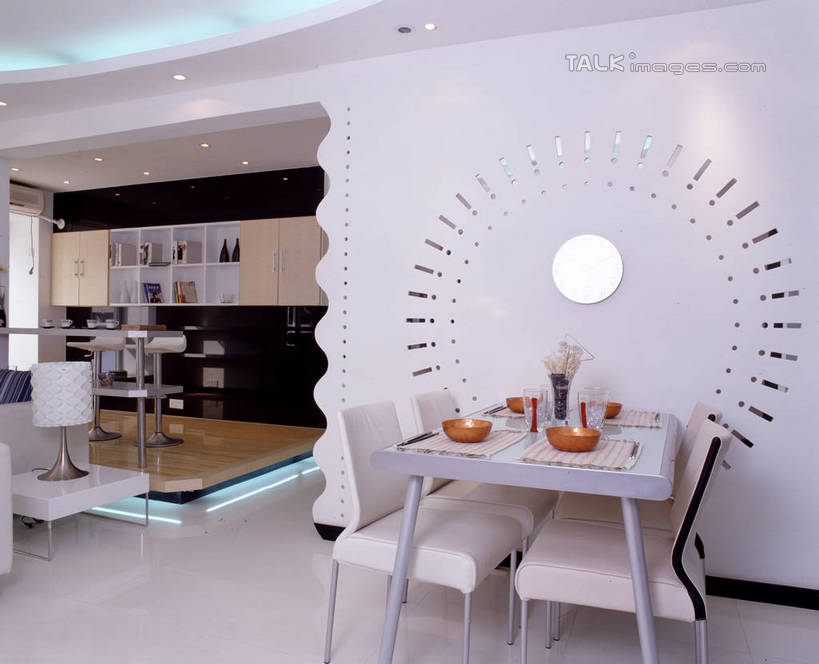 无人,家,横图,室内,白天,正面,绘画,植物,吧台,别墅,餐桌,家具,装修,桌子,建筑,餐具,书籍,椅子,照明,欧式,阴影,艺术,装饰,反射,碟子,盘,盆栽,影子,饭厅,房屋,墙,屋子,公寓,灯光,盆景,古典,豪华,文化,建设,现代,装潢,洋房,楼房,吊灯,墙壁,墙面,住宅,灯,绿色,白色,自然,盘子,书本,工艺品,灯具,碟,室内装潢,品味,服务台,生长,成长,餐台,样板房,明亮,照亮,美术,高雅,舒适,家居装潢,照明设备,挂画,房屋设计,地中海风格,古典风格,简约风格,室内设计,宽敞,样板房装潢,美学,设计,书,图书,装饰画,彩图,房子,酒吧台,szzm1