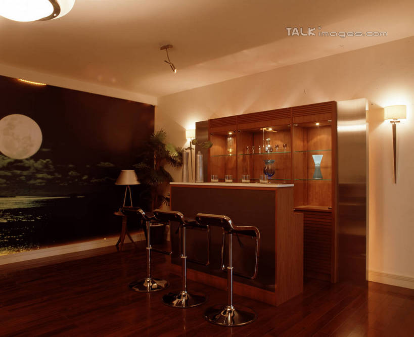 无人,家,客厅,横图,室内,白天,正面,植物,吧台,别墅,餐桌,家具,台灯,天花板,装修,桌子,建筑,椅子,照明,欧式,阴影,装饰,光线,壁灯,盆栽,影子,饭厅,房屋,墙,屋子,公寓,灯光,盆景,豪华,建设,现代,装潢,洋房,楼房,顶灯,墙壁,墙面,住宅,灯,绿色,自然,灯具,室内装潢,服务台,生长,成长,餐台,吧椅,样板房,明亮,照亮,起居室,舒适,家居装潢,照明设备,房屋设计,地中海风格,古典风格,简约风格,室内设计,宽敞,样板房装潢,吧台椅,酒吧椅,客堂,设计,彩图,房子,酒吧台,szzm1