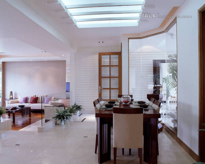 无人,家,客厅,横图,室内,白天,正面,植物,别墅,餐桌,窗户,家具,靠垫,沙发,天花板,装修,桌子,建筑,椅子,照明,欧式,阴影,装饰,光线,盆栽,影子,饭厅,房屋,墙,屋子,公寓,灯光,靠枕,盆景,豪华,建设,现代,装潢,洋房,楼房,顶灯,玻璃窗,墙壁,墙面,住宅,灯,绿色,白色,自然,灯具,垫子,室内装潢,枕头,生长,成长,餐台,样板房,明亮,照亮,起居室,舒适,家居装潢,照明设备,房屋设计,地中海风格,古典风格,简约风格,布艺沙发,室内设计,宽敞,样板房装潢,客堂,设计,彩图,房子,szzm1