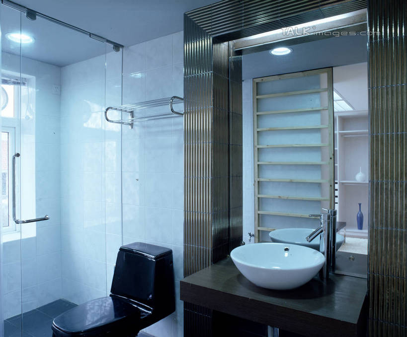 无人,家,横图,室内,白天,正面,别墅,家具,生活用品,天花板,卫生间,洗手间,浴室,装修,建筑,照明,欧式,阴影,装饰,光线,水槽,水龙头,影子,房屋,马桶,墙,屋子,公寓,灯光,豪华,建设,现代,水斗,装潢,洋房,楼房,顶灯,开关,墙壁,墙面,住宅,灯,灯具,室内装潢,打开,座便器,样板房,明亮,照亮,阀门,舒适,家居装潢,开启,照明设备,房屋设计,卫浴,地中海风格,古典风格,简约风格,室内设计,宽敞,样板房装潢,子孙桶,水咀,设计,厕所,淋浴房,彩图,冲凉房,房子,沐浴间,沐浴室,szzm1