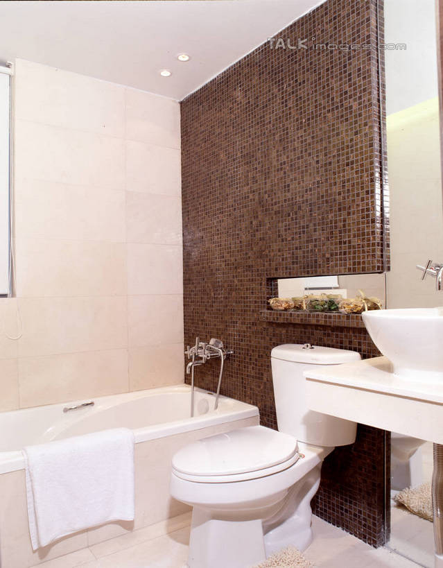 无人,家,竖图,室内,白天,正面,别墅,家具,生活用品,天花板,卫生间,洗手间,浴室,装修,建筑,欧式,装饰,纺织物,水槽,房屋,马桶,墙,屋子,公寓,豪华,建设,现代,水斗,装潢,洋房,楼房,墙壁,墙面,住宅,白色,毛巾,室内装潢,浴缸,清洁,座便器,保暖,样板房,明亮,舒适,家居装潢,房屋设计,卫浴,地中海风格,古典风格,简约风格,卫浴设备,室内设计,宽敞,透气,防水,样板房装潢,子孙桶,储水,耐磨,吸水,水管装置,设计,厕所,淋浴房,彩图,冲凉房,房子,沐浴间,沐浴室,szzm1