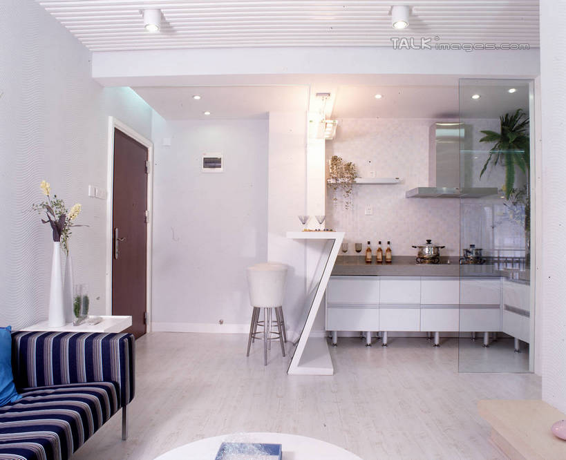 无人,家,横图,室内,白天,正面,植物,别墅,厨房,柜子,家具,沙发,天花板,装修,桌面,桌子,建筑,厨具,照明,欧式,阴影,装饰,盛开,光线,工具,盆栽,影子,房屋,墙,屋子,公寓,灯光,盆景,储物柜,豪华,花蕾,干净,建设,现代,装潢,洋房,楼房,顶灯,墙壁,墙面,住宅,灯,花,花瓣,花朵,鲜花,绿色,自然,灯具,室内装潢,花苞,花蕊,生长,成长,油烟机,样板房,明亮,照亮,卫生,舒适,家居装潢,吸油烟机,照明设备,储存,房屋设计,地中海风格,古典风格,简约风格,布艺沙发,室内设计,宽敞,样板房装潢,储备,蕴藏,贮备,设计,彩图,房子,灶间,厨房料理台,贮存,料理台,szzm1