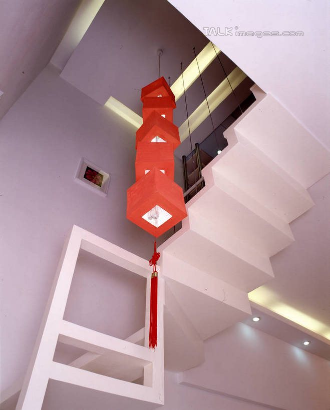 无人,家,竖图,室内,白天,仰视,别墅,家具,楼梯,装修,建筑,照明,欧式,吊挂,悬挂,阴影,装饰,光线,灯笼,影子,纸灯笼,房屋,阶梯,屋子,公寓,灯光,豪华,挂,建设,现代,装潢,洋房,楼房,台阶,住宅,灯具,室内装潢,样板房,明亮,照亮,舒适,家居装潢,照明设备,房屋设计,地中海风格,古典风格,简约风格,室内设计,宽敞,样板房装潢,设计,彩图,低角度拍摄,房子,szzm1