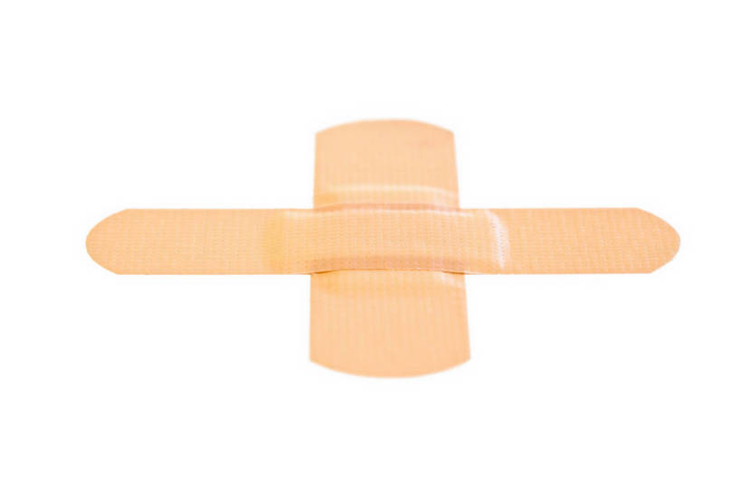 无人,横图,室内,特写,白天,白色背景,正面,静物,阴影,反射,十字架,影子,两个,医疗用品,治疗,摄影,影棚,医疗,医疗设备,胶布,止血,绷带,创可贴,彩图,影棚拍摄,拍摄