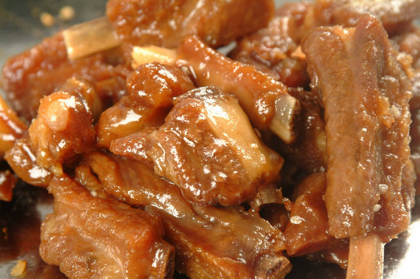 骨骼,无人,横图,俯视,室内,特写,白天,烹饪,中餐,金属制品,一堆,许多,阴影,堆叠,堆积,反射,金属,影子,排骨,肉,料理,食品,骨头,很多,猪肉,菜肴,美食,肉类,食物,一个,容器,碗,中式,佳肴,单个,中华料理,储藏,堆,骨架,储存,小排,肉食,豚肉,彩图,高角度拍摄,贮存,shjb1