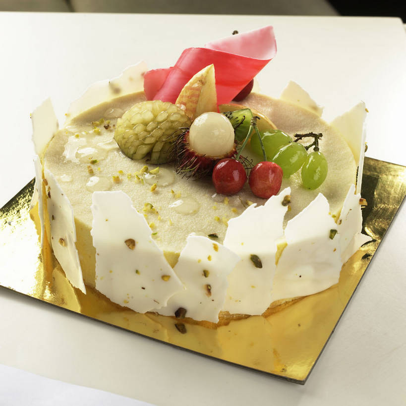 点心,无人,方图,俯视,室内,特写,白天,下午茶,餐桌,桌子,葡萄,樱桃,水果,一块,阴影,新鲜,反射,图形,影子,正方形,纸,生食,食品,果实,提子,纸张,几何,食物,糕点,红色,绿色,金色,有机食品,绿色食品,餐台,红毛丹,纸板,数学,硬纸板,韶子,毛龙眼,毛荔枝,樱珠,莺桃,英桃,楔桃,山葫芦,蒲桃,牛桃,荆桃,草龙珠,彩图,高角度拍摄,几何图形,平面图形,正四边形,蛋糕,shjb1