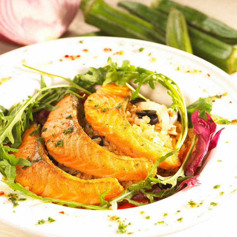 海鲜,米饭,三文鱼,无人,方图,俯视,室内,特写,白天,烹饪,西餐,餐桌,桌子,鲑鱼,洋葱,阴影,反射,鱼,影子,菊苣,秋葵,炒饭,肉,鱼肉,料理,食品,苦菜,饭,水产,菜肴,美食,肉类,鱼类,海洋生物,食物,西式,佳肴,餐台,苦苣,五谷,玉葱,水生动物,毛茄,羊角豆,海产品,横截面,水生物,剖面,肉食,海底动物,芝麻菜,鲑,黄秋葵,咖啡黄葵,德国芥菜,火箭生莱,芸芥,芝麻叶,紫花南芥,截面,截面图形,荷兰葱,圆葱,洋葱头,球葱,葱头,彩图,高角度拍摄,羊角菜,火箭菜,咖啡草,咖啡萝卜,卡斯尼,明目菜,皱叶苦苣,三文鱼炒饭,shjb1