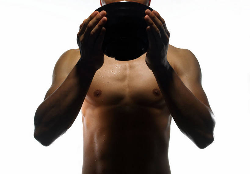 东方人,手,肌肉,健壮,一个人,站,捧,横图,室内,特写,白天,白色背景,正面,亚洲,双手,仅一个男性,仅一个人,阴影,反射,液体,影子,陶瓷,陶瓷制品,黄种人,裸露,仅一个年轻男性,一个,黑色,容器,碗,站着,健康,手部,活力,力量,摄影,影棚,汗水,潮湿,单个,青春,储藏,强壮,储存,摄影棚,裸,湿润,汗液,男人,男性,年轻男性,亚洲人,端,端着,捧着,手捧,站立,半身,彩图,影棚拍摄,拍摄,贮存,shjb1