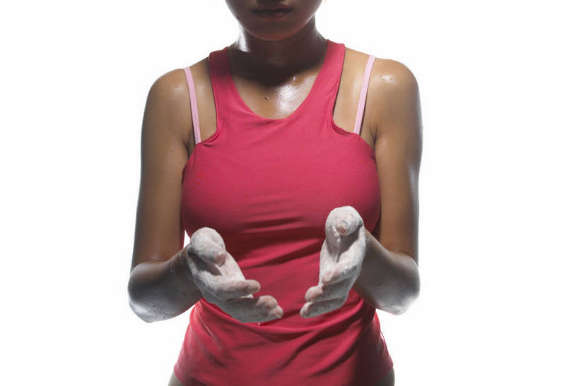 东方人,手,一个人,运动员,站,横图,室内,特写,白天,白色背景,正面,亚洲,双手,仅一个年轻女性,仅一个女性,仅一个人,阴影,服装,反射,背心,粉末,液体,影子,黄种人,衣服,粉色,白色,站着,手部,粉,摄影,服饰,影棚,汗水,潮湿,衣着,穿着,摄影棚,防滑,碳酸镁,湿润,粉状,粉剂,衣饰,汗液,年轻女性,女人,女性,亚洲人,体育运动员,运动选手,站立,半身,彩图,影棚拍摄,拍摄,吸汗,运动镁粉,防滑镁粉,防滑粉,shjb1