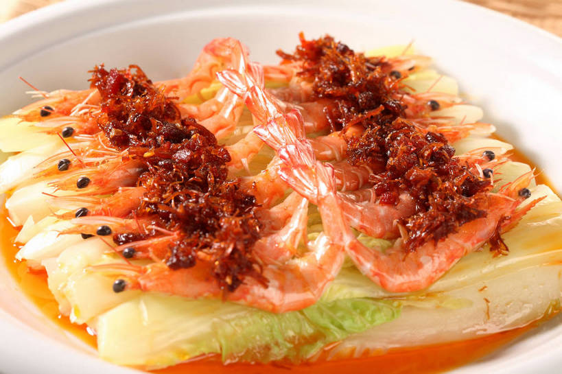 海鲜,无人,横图,俯视,室内,特写,白天,烹饪,中餐,餐桌,桌子,蔬菜,餐具,一排,阴影,朦胧,模糊,新鲜,整齐,并列,并排,反射,碟子,盘,影子,大白菜,肉,虾,料理,食品,白菜,水产,菜肴,美食,肉类,海洋生物,食物,排列,一个,白色,盘子,碟,中式,佳肴,有机食品,绿色食品,单个,餐台,中华料理,虾肉,队列,水生动物,河虾,海产品,平行,水生物,肉食,海底动物,娃娃菜,结球白菜,胶菜,淡水虾,青虾,日本沼虾,彩图,高角度拍摄,黄芽白,shjb1