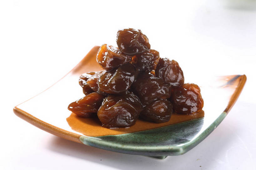 点心,无人,横图,俯视,室内,特写,白天,餐桌,桌子,餐具,一堆,许多,阴影,堆叠,堆积,反射,碟子,盘,影子,陶瓷,食品,陶瓷制品,话梅,很多,食物,一个,盘子,碟,零食,摄影,影棚,单个,餐台,堆,摄影棚,梅子,彩图,高角度拍摄,影棚拍摄,拍摄,黄梅,shjb1