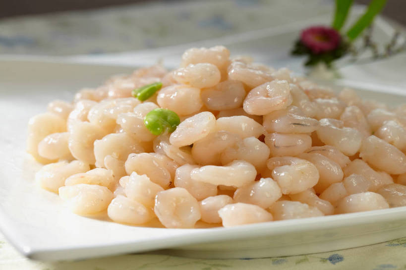 海鲜,无人,横图,俯视,室内,特写,白天,烹饪,中餐,餐桌,桌子,餐具,一把,一堆,许多,堆叠,堆积,朦胧,模糊,布料,碟子,盘,勺子,陶瓷,肉,虾,虾仁,料理,食品,陶瓷制品,很多,布纹,水产,菜肴,美食,肉类,海洋生物,桌布,食物,盘子,餐巾,调羹,碟,台布,汤匙,中式,佳肴,对虾,餐台,中华料理,堆,虾肉,水生动物,海产品,水生物,肉食,海底动物,本帮菜,沪菜,上海菜,餐桌布,彩图,高角度拍摄,清炒虾仁,shjb1