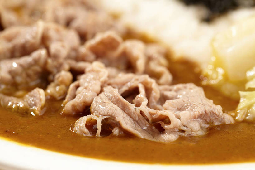 米饭,咖哩,无人,横图,俯视,室内,特写,白天,烹饪,中餐,蔬菜,餐具,朦胧,模糊,新鲜,碟子,盘,大白菜,调料,肉,牛肉,料理,食品,饭,调味品,调味料,白菜,咖喱,菜肴,美食,肉类,食物,一个,盘子,碟,中式,佳肴,有机食品,绿色食品,单个,中华料理,五谷,肉食,盖浇饭,肥牛,结球白菜,胶菜,彩图,高角度拍摄,黄芽白,shjb1