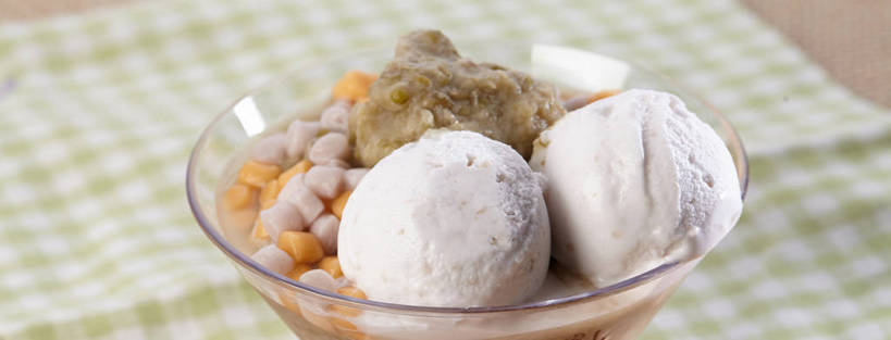 点心,无人,横图,俯视,室内,特写,白天,餐桌,桌子,玻璃,一堆,许多,堆叠,堆积,方格,格子,食品,冰激凌,甜点,甜品,丸子,很多,清凉,玻璃制品,食物,一个,餐巾,容器,碗,甜食,冷饮,舒服,冰淇淋,单个,餐台,储藏,堆,解暑,储存,解渴,雪糕,舒爽,冰糕,消暑,保洁方巾,口布,彩图,高角度拍摄,芋圆,贮存,shjb1