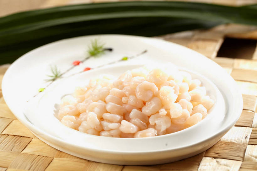 海鲜,无人,横图,俯视,室内,特写,白天,烹饪,中餐,餐桌,桌子,餐具,一堆,许多,阴影,堆叠,堆积,反射,碟子,盘,影子,肉,虾,虾仁,料理,食品,很多,水产,菜肴,美食,肉类,海洋生物,食物,一个,盘子,碟,中式,佳肴,对虾,单个,餐台,中华料理,堆,虾肉,水生动物,海产品,水生物,肉食,海底动物,本帮菜,沪菜,上海菜,彩图,高角度拍摄,清炒虾仁,shjb1