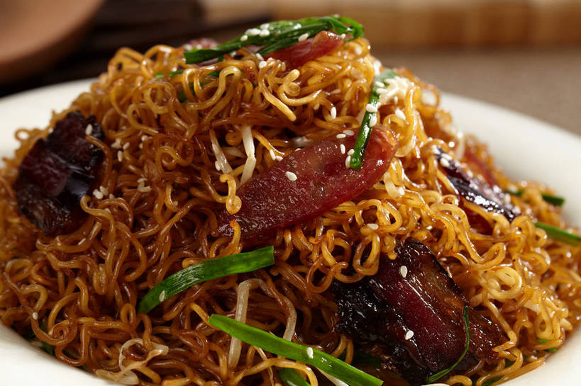 面食,面条,无人,横图,俯视,室内,特写,白天,烹饪,中餐,餐桌,桌子,蔬菜,餐具,朦胧,模糊,新鲜,碟子,盘,豆芽,韭菜,面,肉,芝麻,料理,食品,粉丝,菜肴,美食,肉类,食物,一个,绿色,白色,盘子,碟,中式,白芝麻,佳肴,有机食品,绿色食品,单个,餐台,中华料理,豆芽菜,肉食,起阳草,芽苗菜,韭,山韭,长生韭,脂麻,胡麻,白麻,巨胜子,油麻,冬粉,彩图,高角度拍摄,shjb1,炒粉丝