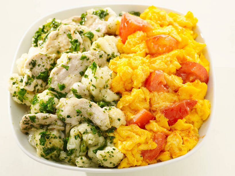 无人,横图,俯视,室内,特写,白天,烹饪,中餐,餐桌,桌子,蔬菜,西红柿,餐具,叶子,新鲜,碟子,盘,蛋,鸡蛋,肉,料理,食品,绿叶,菜肴,美食,肉类,食物,一个,黄色,红色,绿色,盘子,碟,中式,嫩叶,佳肴,有机食品,绿色食品,单个,餐台,中华料理,肉食,卵,番茄炒蛋,叶,叶片,洋柿子,柑仔蜜,番茄,臭柿,彩图,高角度拍摄,六月柿,鸡卵,鸡子,喜报三元,shjb1,西红柿炒鸡蛋